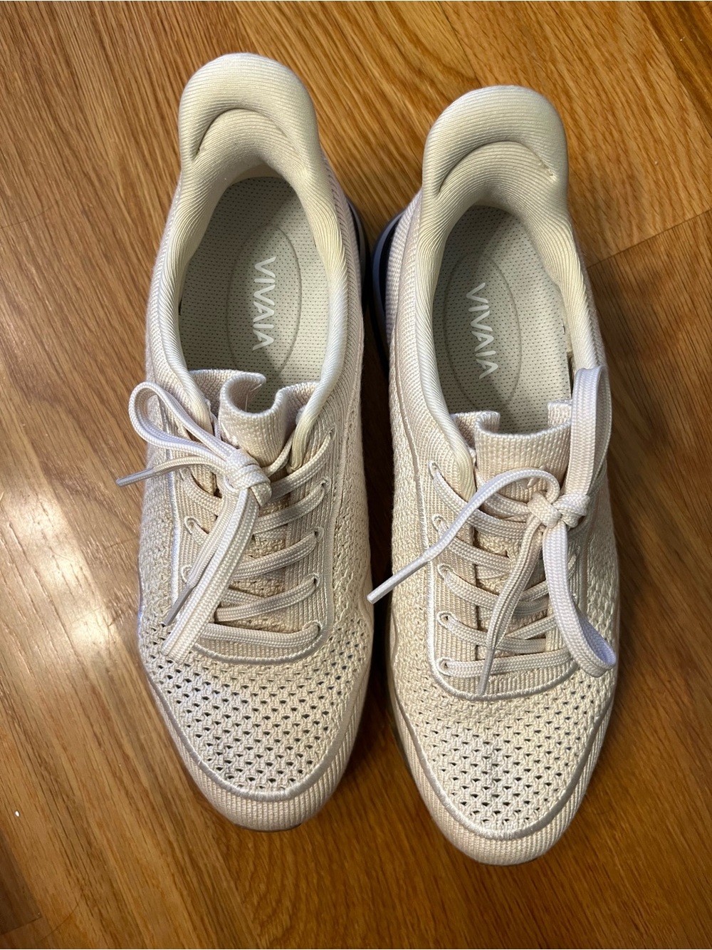 Vivaia Allday Women’s Lightweight Knit Sneakers - Cream - Picture 5 of 7